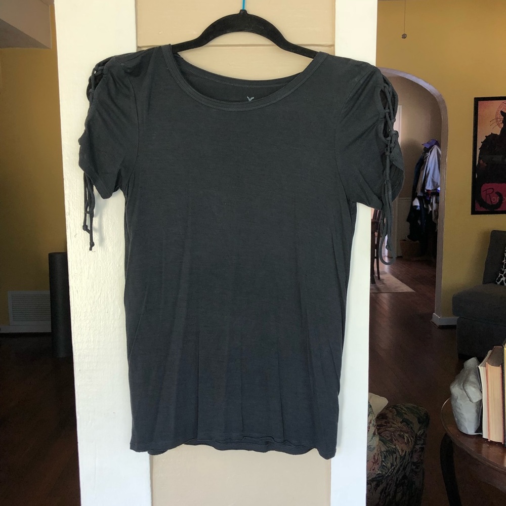 American Eagle Grey Soft and Sexy T